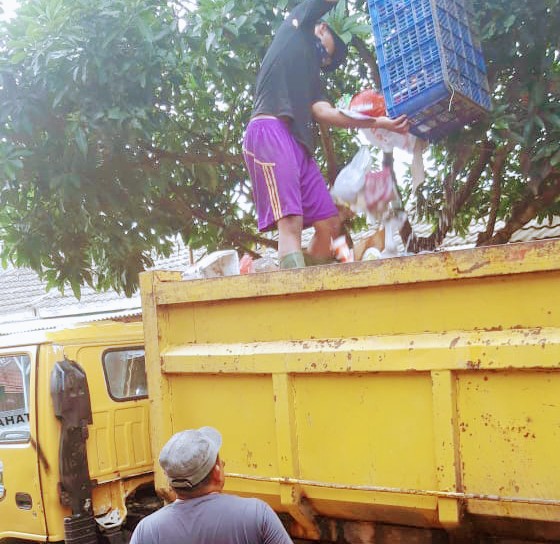 Usai Beberkan Retribusi di Perum Sodong Village Tigaraksa, Sopir Sampah DLHK ‘Dipecat’