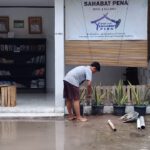 Ini Trik Jitu Rumah Baca di Teluknaga Selamat dari Banjir