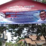 Spanduk Bacalon Bupati Pandeglang Bertebaran di Sejumlah Titik, Bawaslu Tak Berkutik