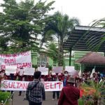 Demo Kampus, Mahasiswa Untirta Sebut ‘Sultan Kok Pelit’