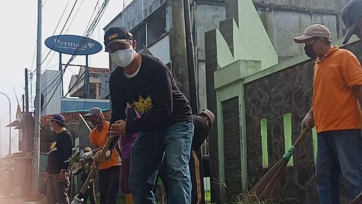 7 Meter Kubik Sampah Berhasil Dipungut di Sepanjang Flyover Balaraja