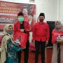 PDIP Sebar Ratusan Paket Sembako ke Guru Ngaji di Kabupaten Tangerang, Marbot Masjid Juga Kebagian