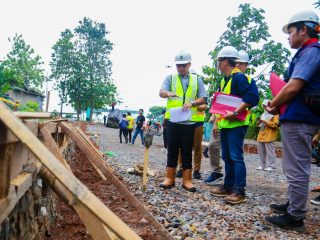 Wakil Wali Kota Tangsel Pantau Proyek Jalan Akses TPU Sarimulya