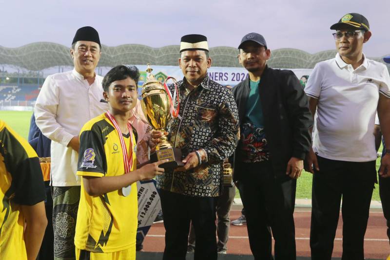 Semangat dan Sportivitas Santri Warnai Liga Santri U-17 Kota Tangerang 2024