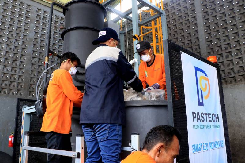 Atasi Sampah dari Hulu, Pemkot Tangerang Uji Coba Mesin Incinerator Ramah Lingkungan