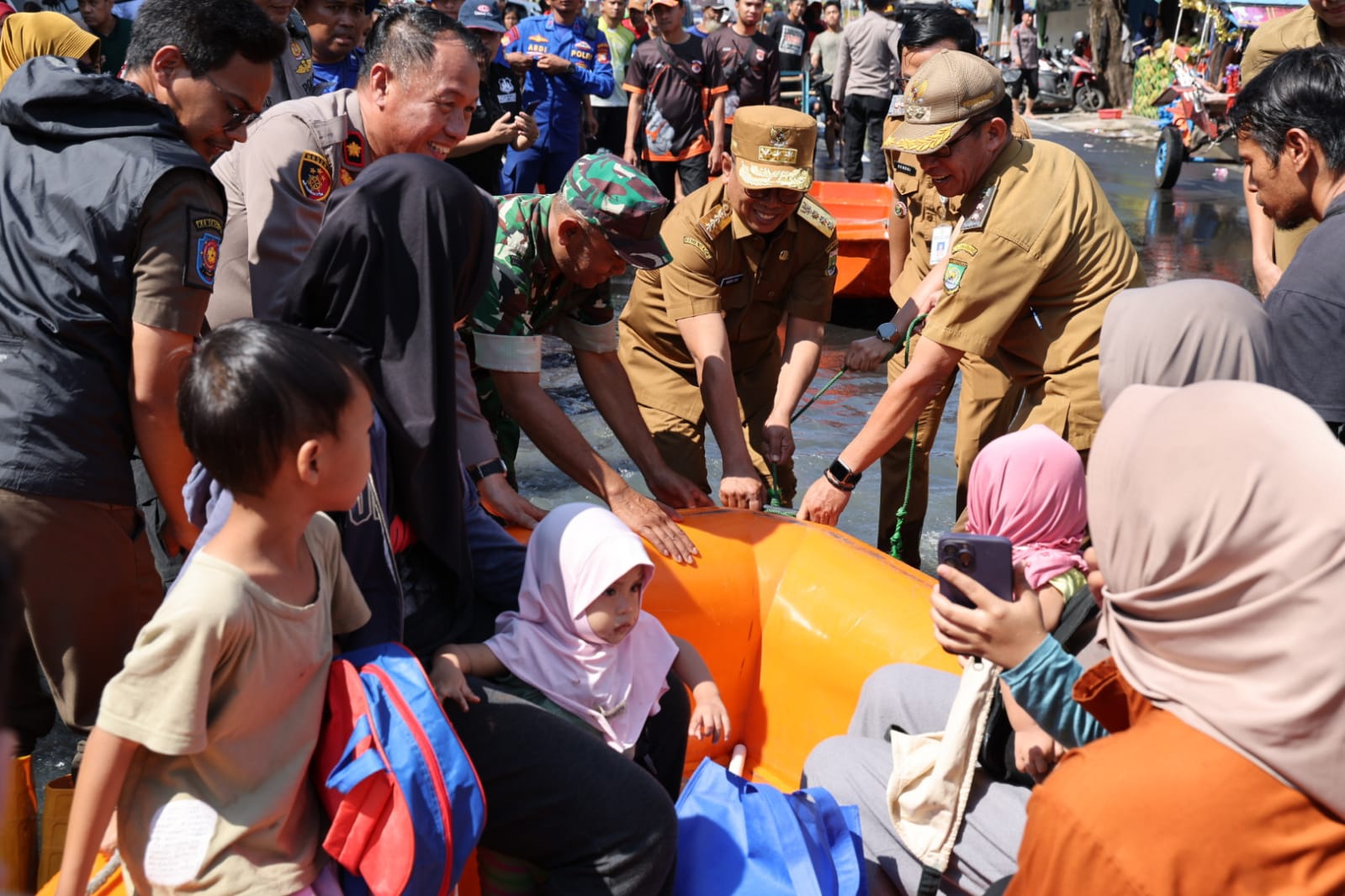 Banjir Makin Parah, Gubernur Banten Minta Evaluasi Menyeluruh Sistem Drainase Kota Tangerang