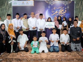 Gubernur Banten Apresiasi Kerukunan Warga Cipadu: “Gotong Royong Jatidiri Bangsa!”