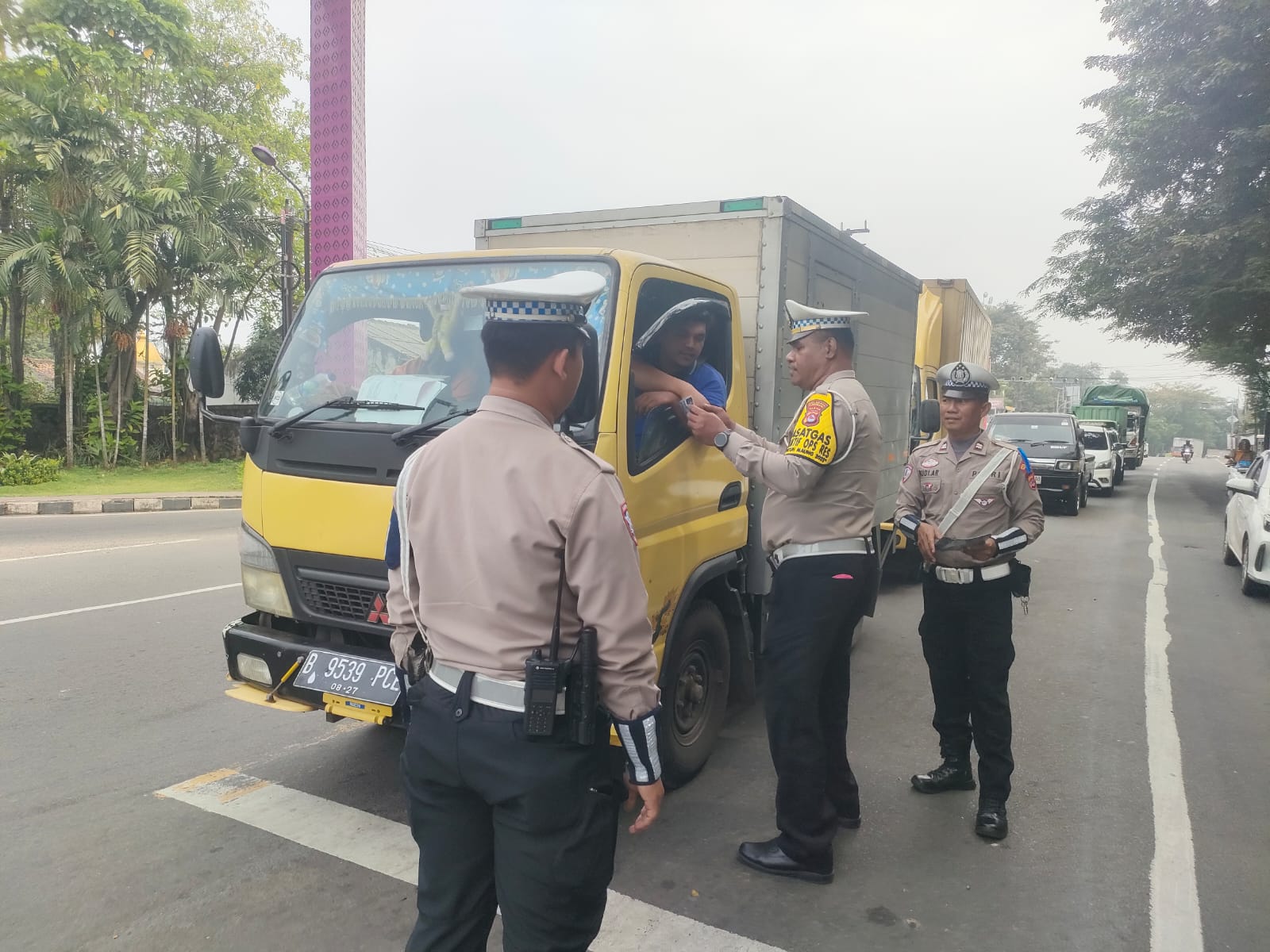 Hari Pertama Operasi Patuh Maung 2025, Satlantas Polresta Tangerang Tindak Puluhan Pengendara Nakal