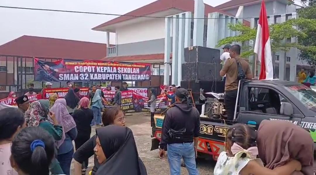 Didemo Warga, SMAN 32 Kab. Tangerang Gelar MPLS Via Zoom