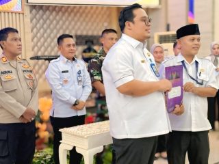 Jabat Sekcam Kelapa Dua, Dwi Chandra Budiman Bawa Harapan Baru Peningkatan Kualitas Pelayanan