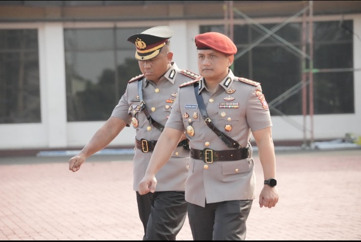 Tongkat Komando Polresta Tangerang Resmi Diserahterimakan