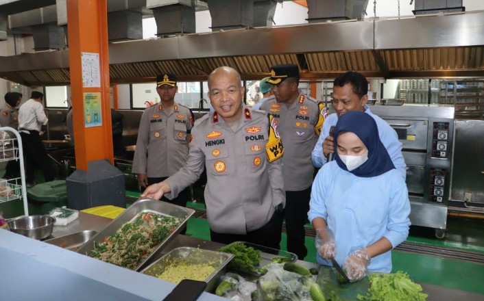 Wakapolda Banten Resmikan SPPG Polresta Tangerang, Komitmen Dukung Program Nasional MBG