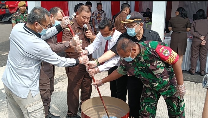 Sabu 5 Kg, Puluhan Ekstasi, dan Senpi Dimusnahkan Kajari Kabupaten Tangerang