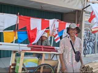 Bendera One Piece Marak di Medsos, Pedagang Bendera Merah Putih di Tangerang Mengeluh Sepi Pembeli