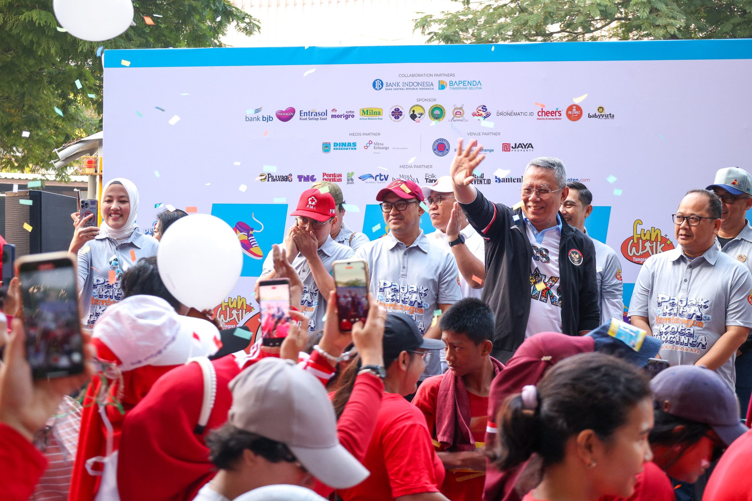 Fun Walk Tangsel 2025 Meriah, Pajak Daerah dan Qris Jadi Sorotan