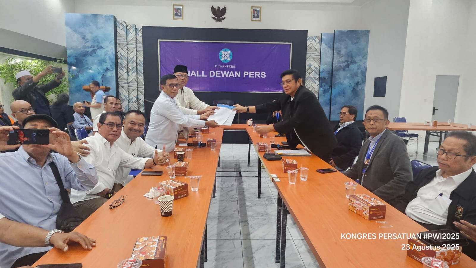 Resmi Mendaftar Jadi Calon Ketua Umum PWI, Hendry Ch Bangun Ajak Semua Anggota Bersatu
