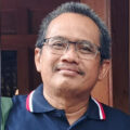 Mengapa Memilih Hendry Ch Bangun?