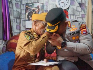 Indra Waspada Beri Penghormatan kepada Pejuang Kemerdekaan di Mauk