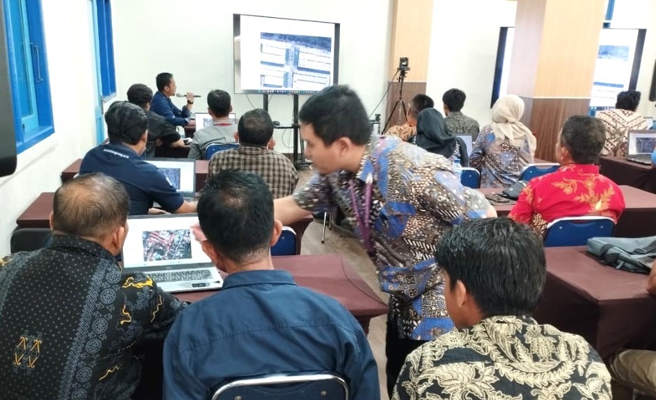 Latih Pegawai Kuasai Pemetaan Digital, PERUMDAM TKR Gelar Diklat GIS