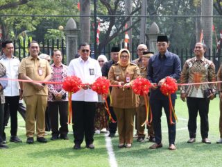 Revitalisasi Lapangan Olahraga Islamic Village, Wabup Intan: Lapangan Olahraga Bukan Sekadar Sarana Bermain