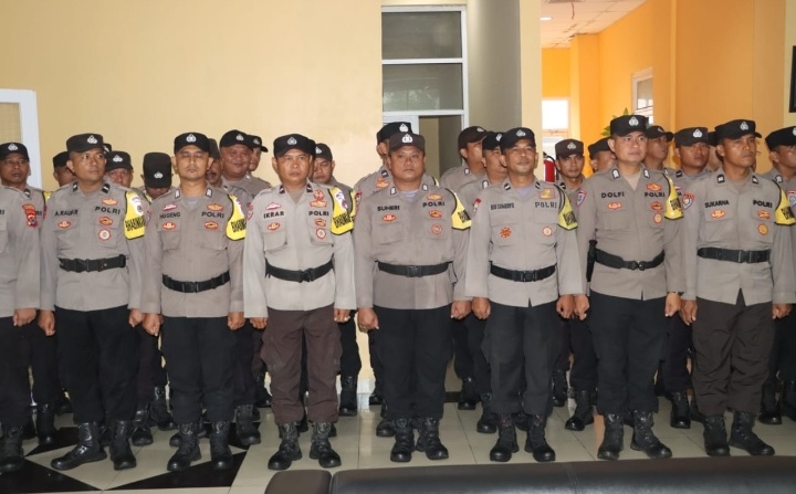 Kapolresta Tangerang Tekankan Bhabinkamtibmas Tingkatkan Kedekatan dengan Masyarakat