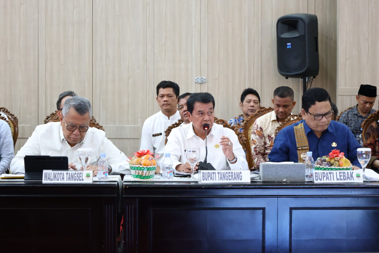 Hadiri Rakor Koordinasi Pengelolaan Sampah Tingkat Provinsi Banten: Bupati Tangerang Desak Penataan TPA