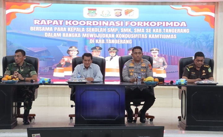 Kepsek Kab Tangerang Dikumpulkan di GSG, Ajak Jaga Pelajar dari Hal Negatif Kepsek Kab Tangerang Dikumpulkan di GSG, Ajak Jaga Pelajar dari Hal Negatif