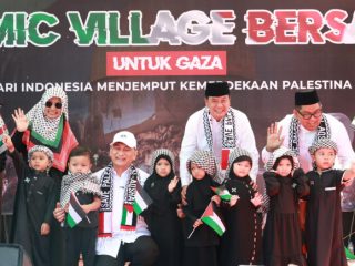 Warga Islamic Village Gelar Solidaritas untuk Gaza, Bupati Tangerang: Jangan Pernah Lelah Membantu Palestina