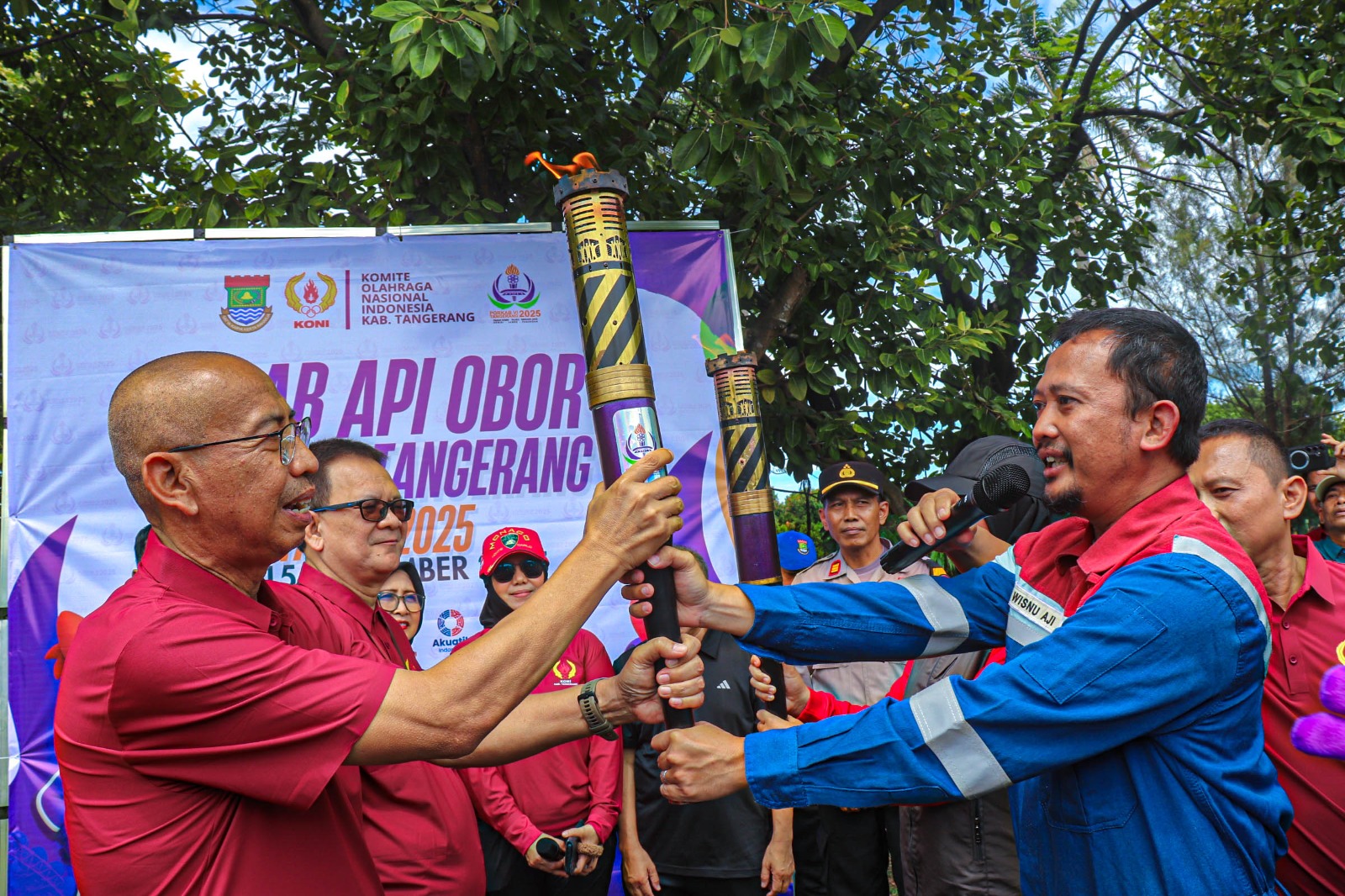 Ambil Api Kirab di Pertamina Gas Bitung, KONI Kabupaten Tangerang Lepas Kirab Obor Porkab VI 2025 Ambil Api Kirab di Pertamina Gas Bitung, KONI Kabupaten Tangerang Lepas Kirab Obor Porkab VI 2025