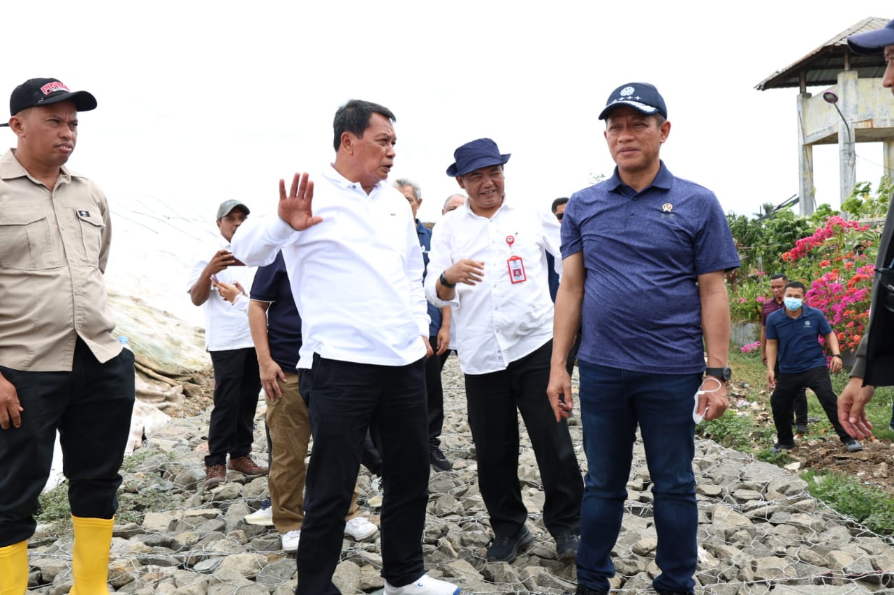 Bupati Tangerang Dampingi Menteri LH Tinjau Kesiapan Proyek Waste to Energy di TPA Jatiwaringin