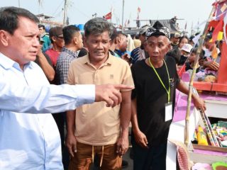 Bupati Tangerang Maesyal Rasyid Hadiri Tradisi Nadran di Pakuhaji, Wujud Syukur Nelayan atas Limpahan Rezeki Laut