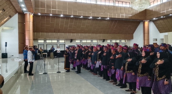 Lantik Pengurus DKKT, Bupati Sebut Kabupaten Tangerang Miskin Prestasi Seni dan Budaya