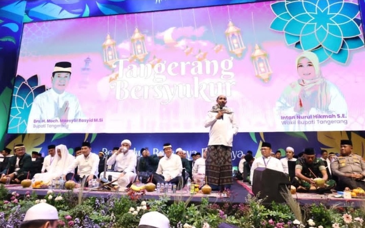Puluhan Ribu Jemaah Hadiri Tangerang Bersyukur, Berkah Pedagang Raup Untung
