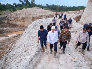 Terima Aduan Warga, Wagub Banten Desak Pengelola Tambang Terapkan Reklamasi dan Good Mining Practice