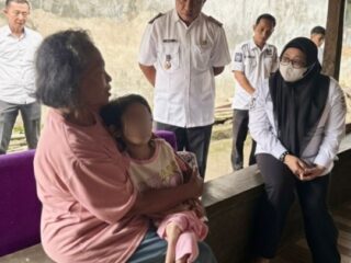 Wabup Intan "Jemput Bola" Penanganan Bocah 9 Tahun Penderita Cerebral Palsy di Balaraja
