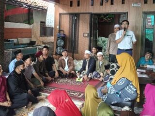 Mitra Usaha PT Rinnai Balaraja Gelar Baksos, Santuni Anak Yatim hingga Janda dan Jompo di Desa Cangkudu