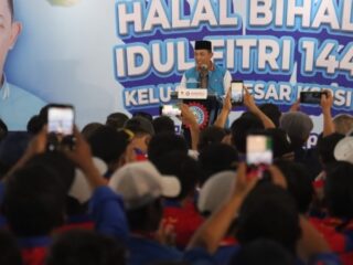 Kapolri Temui Buruh di Tangerang, Serukan Soliditas Hadapi Ancaman Krisis Global