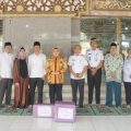 Jelang Haul Sang Ayah, Wabup Intan Salurkan Bantuan untuk Masjid di Tigaraksa dan Jambe
